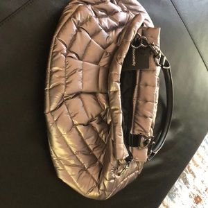 On the Fly  Think Royln shoulder bag NWT